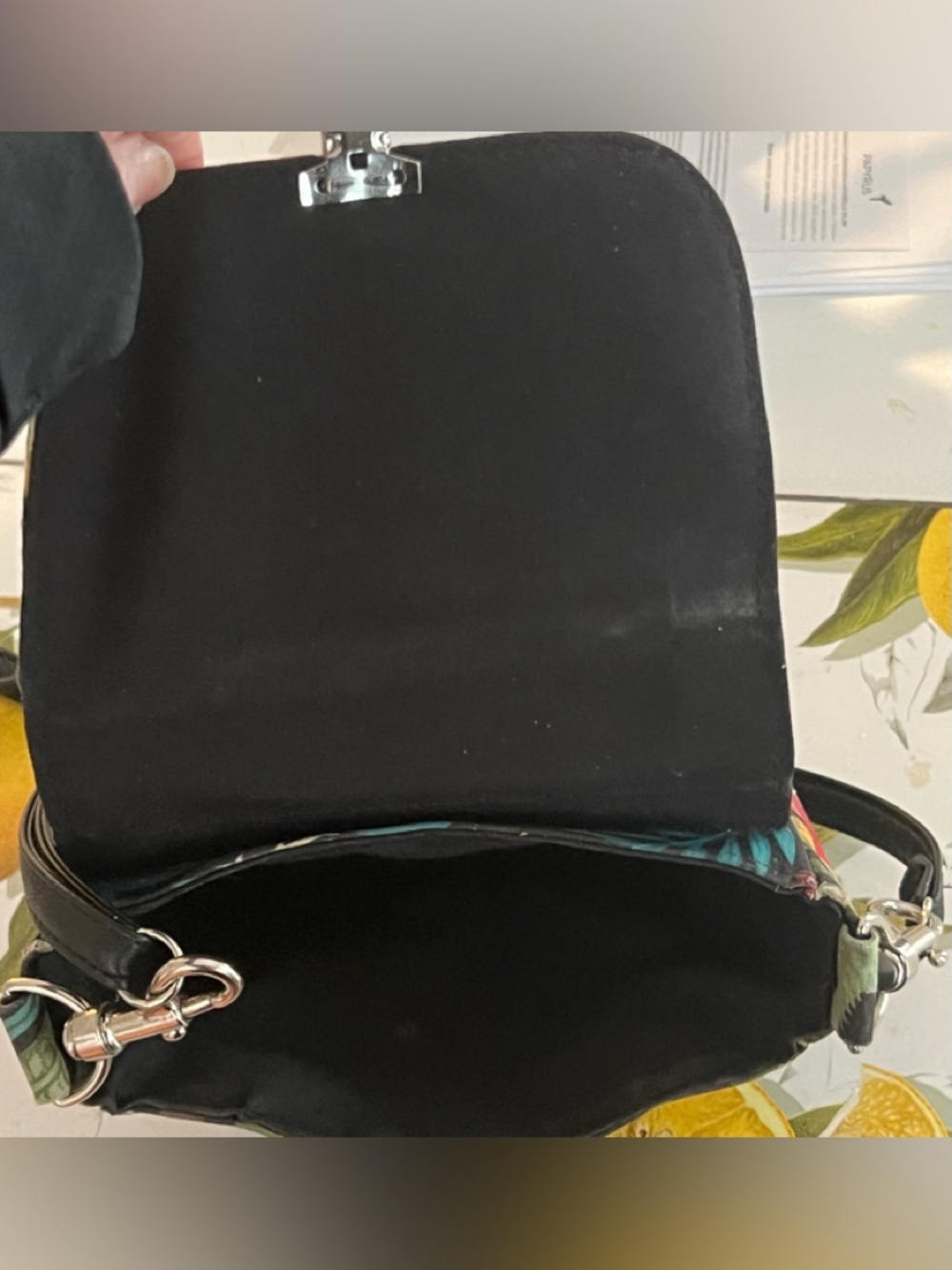 FRIDA KAHLO Crossbody Bag - Picture 3 of 6